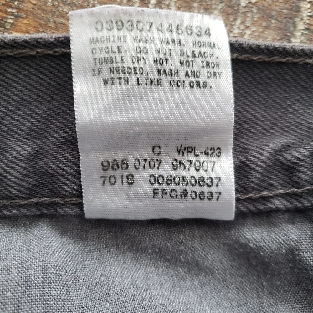 Vintage Levis 505 Regular Fit Straight Leg Denim Gray‎ Jeans Red Tab Mens 36/29